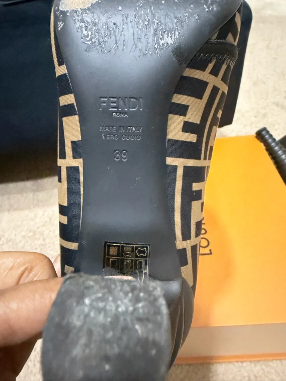 Fendi Black and Brown Patterned Heeled Boots - Picture 6 of 8